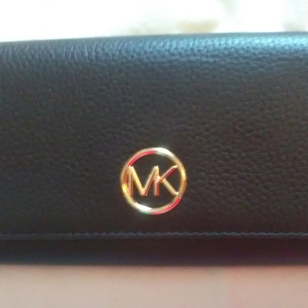 Michael Kors black wallet